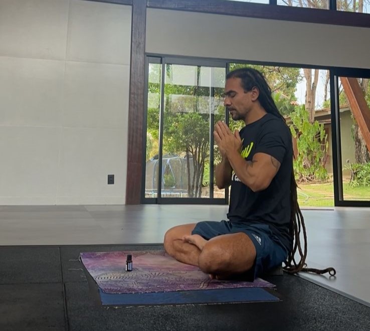 Prática no Studio Rasta Move